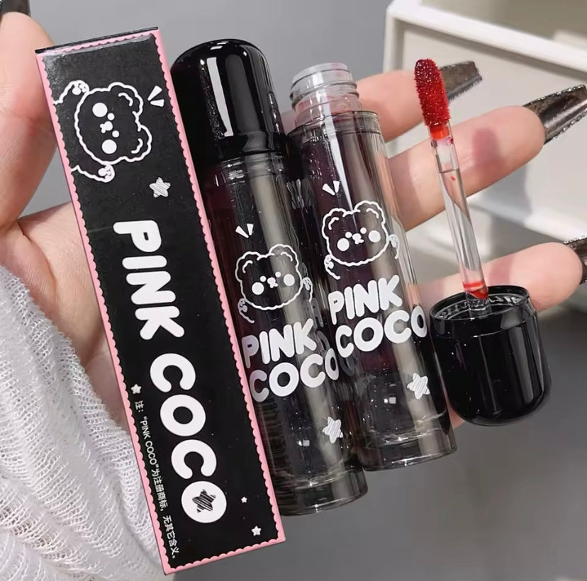 Hochpigmentierter roter flüssiger Lippenstift, dunkelroter, spiegelbrauner Lippenstift, leichte Befeuchtung mit Wasser, Antihaftbecher, Lippenkosmetik