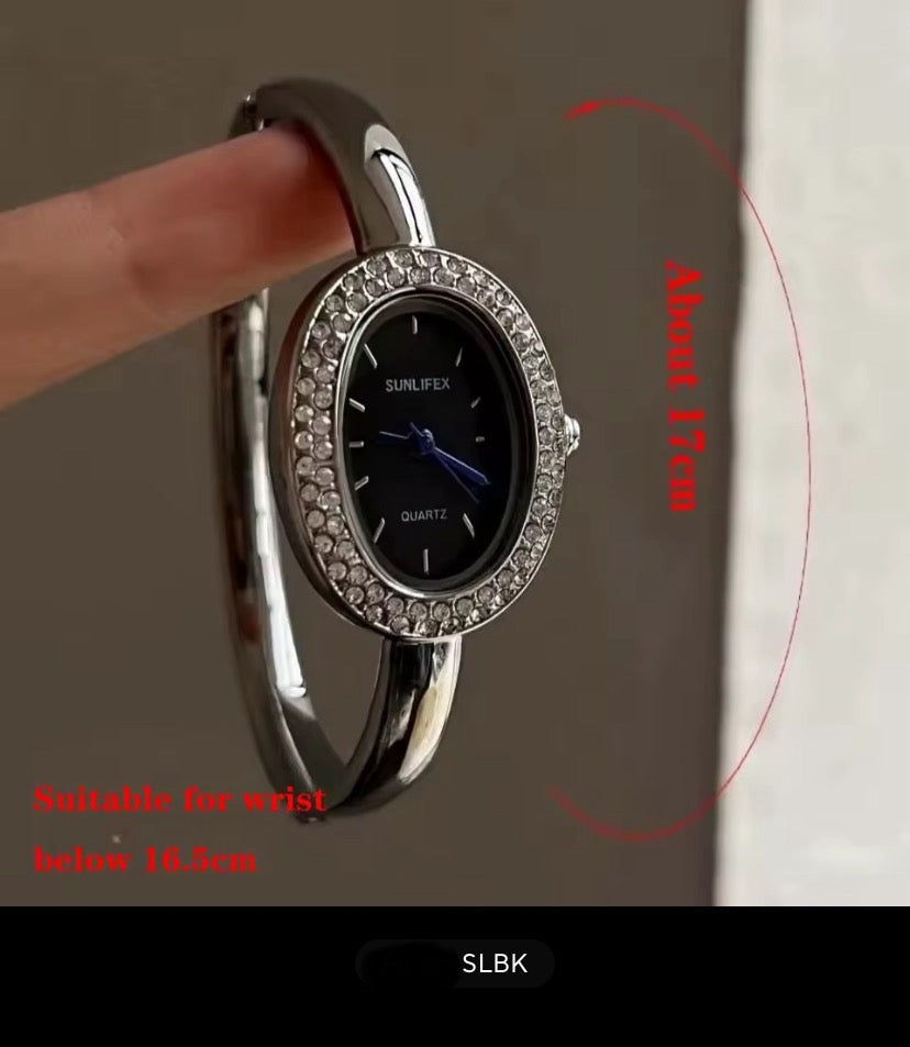 Dropshipping Berühmte Marke Uhren Frauen Diamant Verkrustete Oval Zifferblatt Quarzuhr Luxus Geschenke Armband Armbanduhr Reloj Mujer