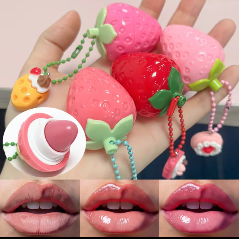 🍓 Erdbeer Lippenbalsam – 4 Farben (Zufällige Auswahl) | Intensive Feuchtigkeit & Schutz vor Rissen